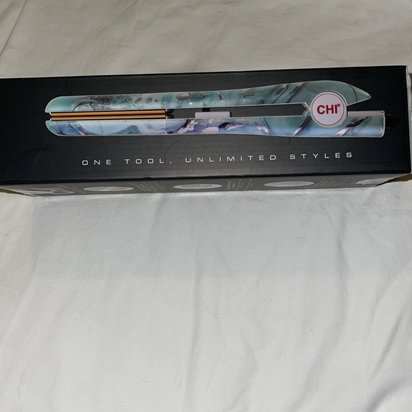 CHI True Gem Ceramic 1" Flat Iron - Picture 3 of 5